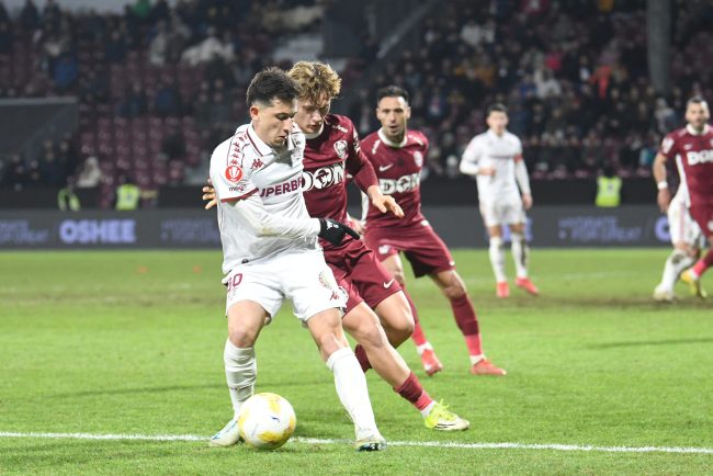 Duel pentru Europa in Giulesti si finala pentru salvarea de la retrogradare la Slobozia incheierea etapei a 7 a din play off play out in Superliga de fotbal