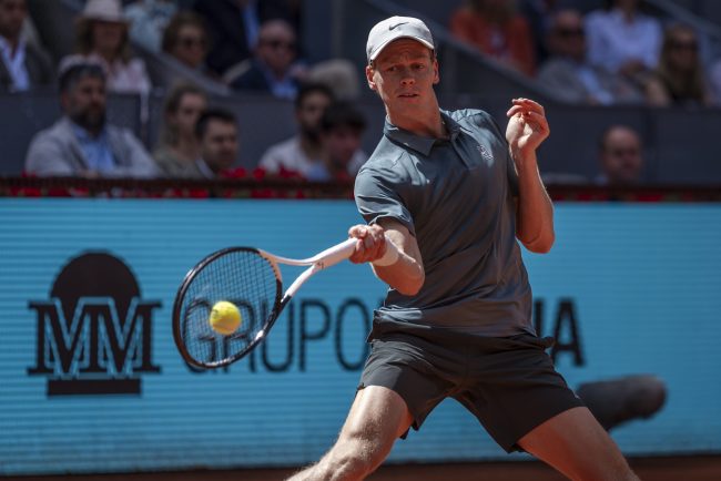 Jannik Sinner face istorie la Madrid isi completeaza setul semifinalelor la turneele Masters 1000