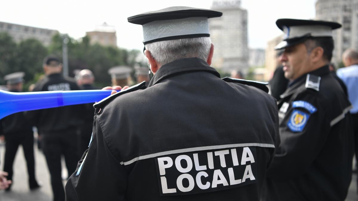 Modificari semnificative in Politia Locala a Capitalei Se desfiinteaza 130 de posturi si se reduce numarul conducatorilor