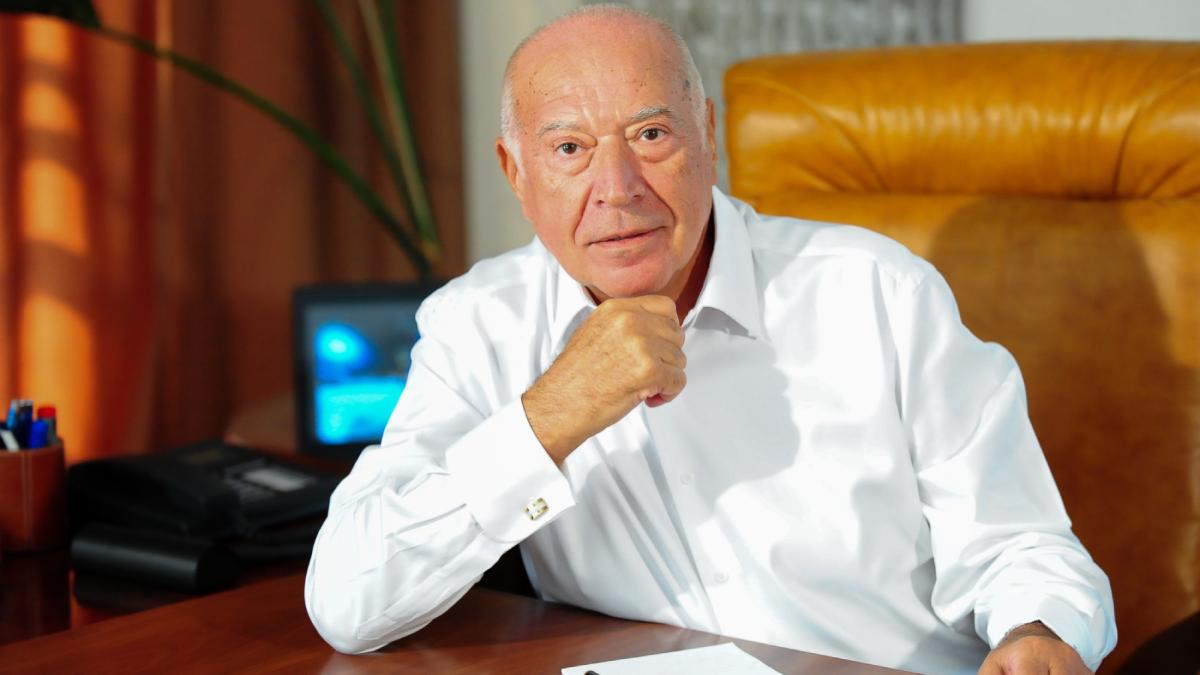 Profesorul Dan Voiculescu Nu toti avem acelasi vocatie dar toti avem responsabilitati