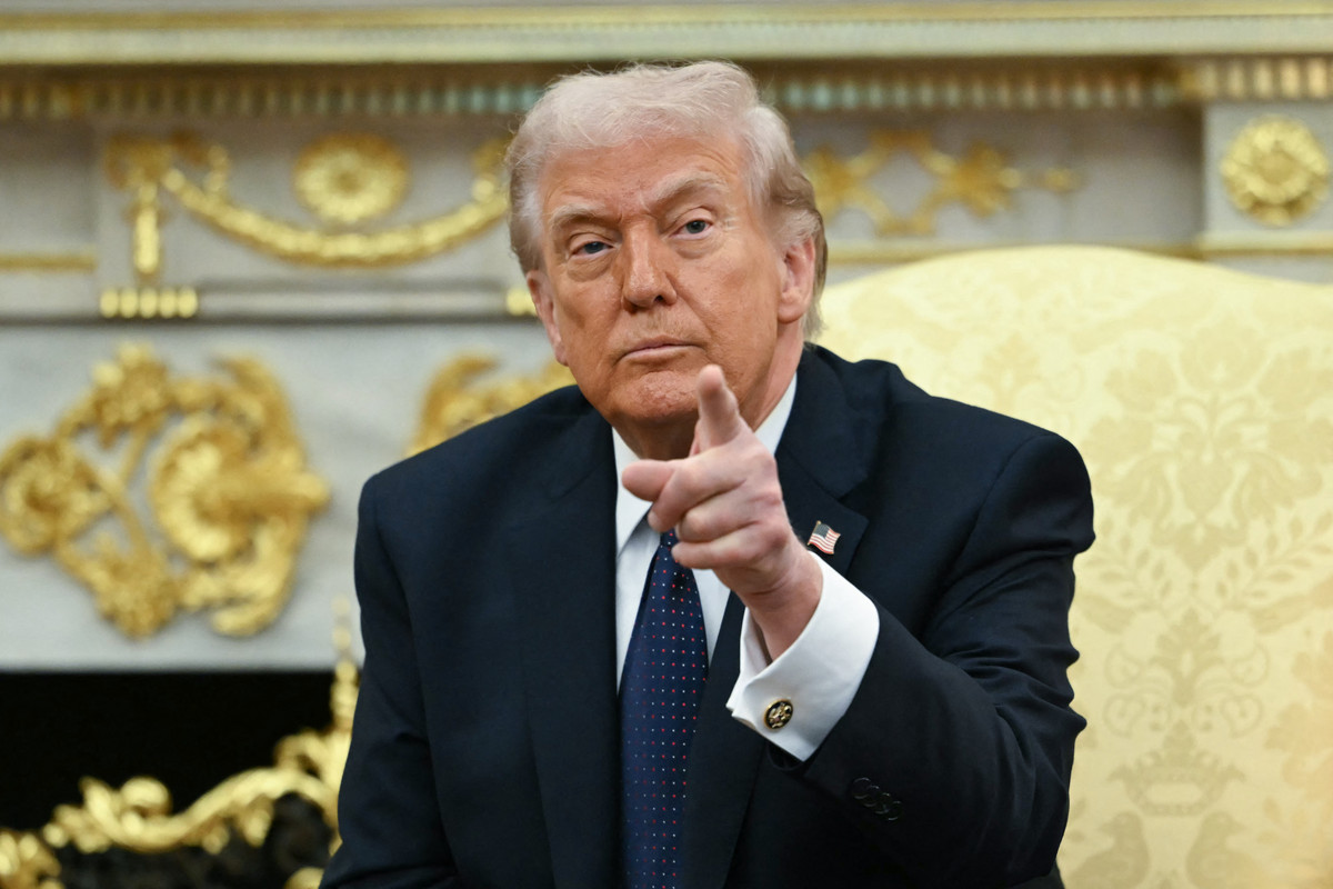 Trump declara ca SUA ia in calcul reducerea efectivelor din Germania