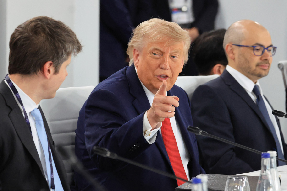 Administratia Trump elimina partial restrictiile la exportul AI pentru Anthropic