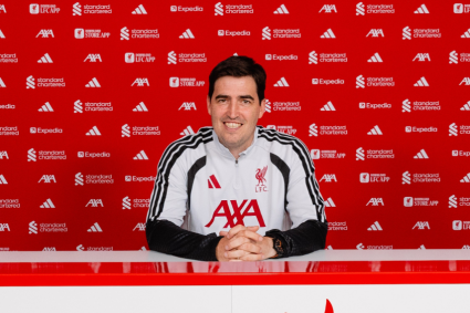 Andoni Iraola a fost numit noul antrenor al lui Liverpool dupa demiterea lui Arne Slot