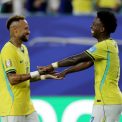 Brazilia invinge Scotia cu 3 0 si castiga grupa Scotienii mai au sanse la calificare dar depend de celelalte rezultate