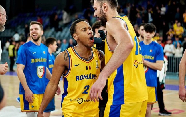 Daron Russell a venit la Oradea in echipa nationala de baschet a Romaniei pentru meciul cu Grecia