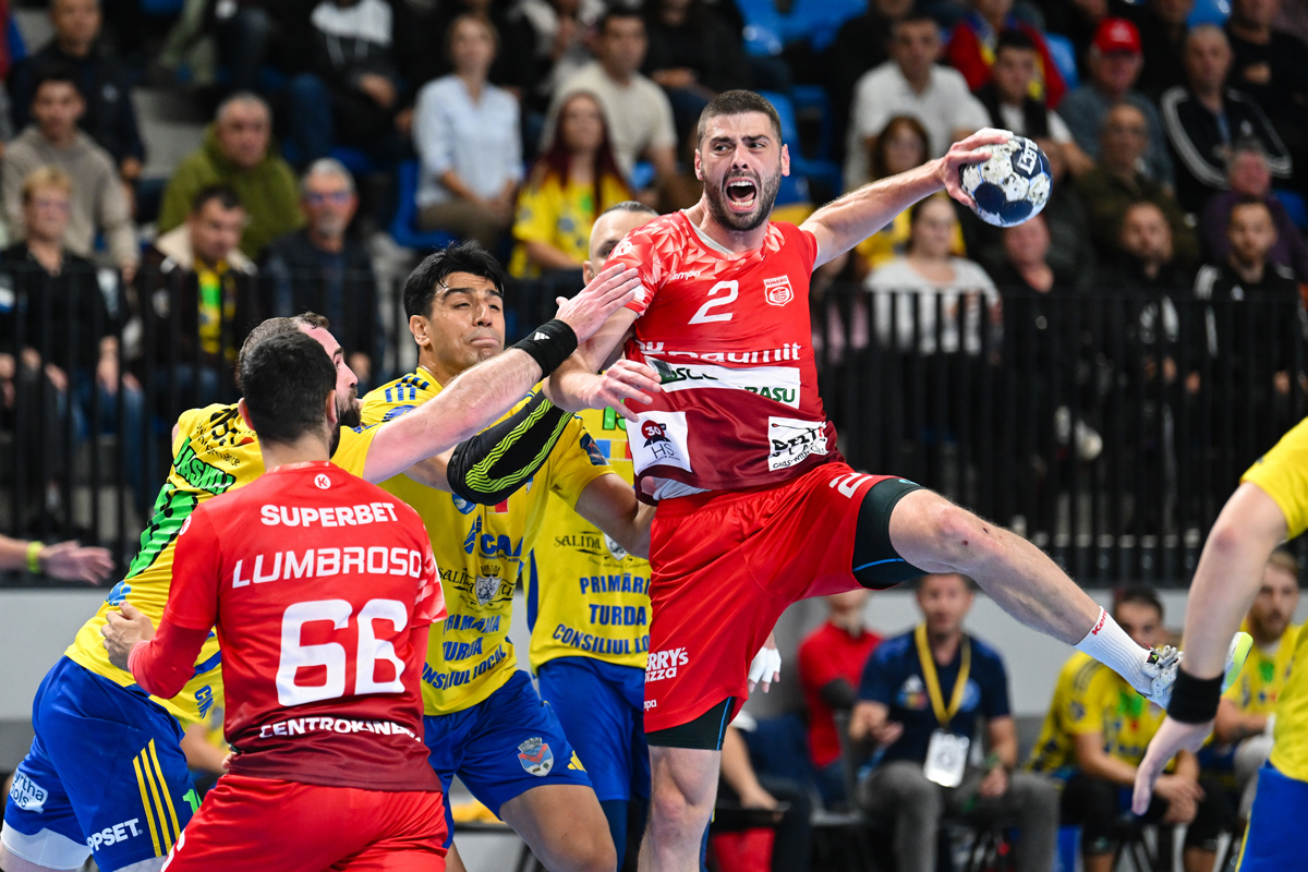 Dinamo Bucuresti grupa impresionanta in Liga Campionilor la handbal confruntari cu Barcelona si Montpellier Noul format transforma complet competitia