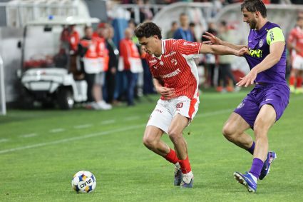 Dinamo a început vânzarea abonamentelor pentru sezonul 2026–2027. Iată prețul pentru un abonament în noul sezon.