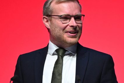 Ministrii apara compania energetica sustinuta de guvern impotriva acuzatiilor de munca fortata