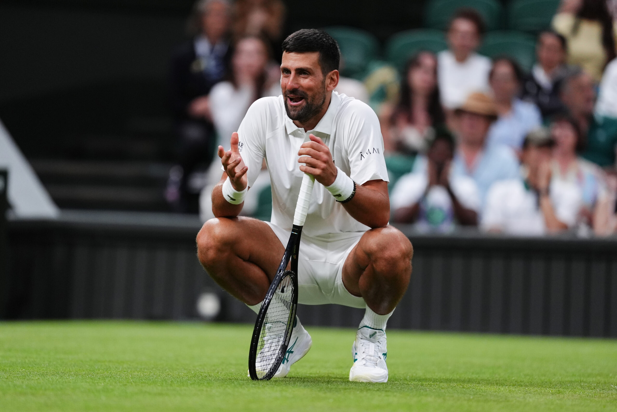Novak Djokovic s a calificat in turul al doilea la Wimbledon dupa victoria impotriva lui Wu Yibing