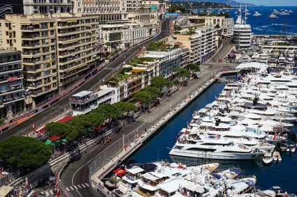 S-a descoperit cât costă să urmărești Formula 1 la Monaco de pe iaht.