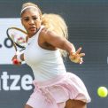 Serena Williams revine in proba de simplu la Wimbledon dupa aproape patru ani