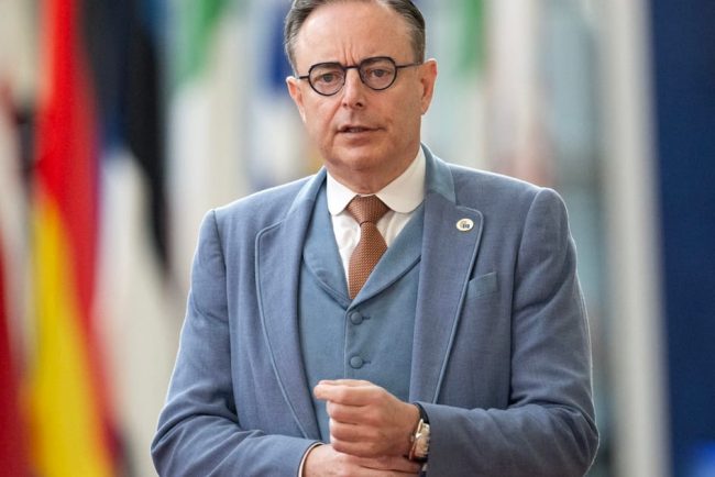 Stupiditate pura Premierul belgian critica esecul avionului de vanatoare franco german