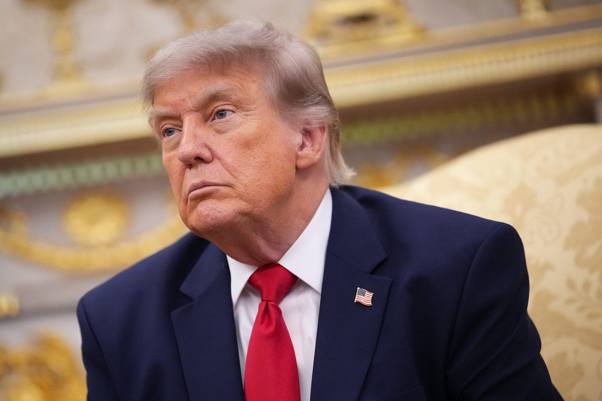 Trump ameninta cu taxe suplimentare asupra tarilor europene care impun impozite pe serviciile digitale
