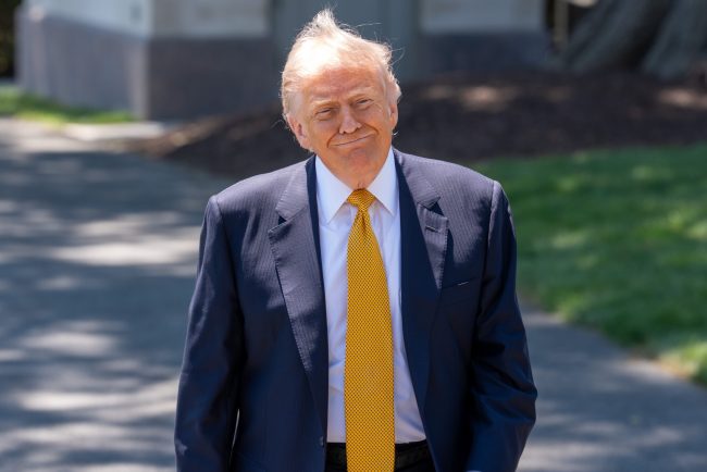 Trump primul presedinte american in exercitiu prezent la un meci de finala NBA