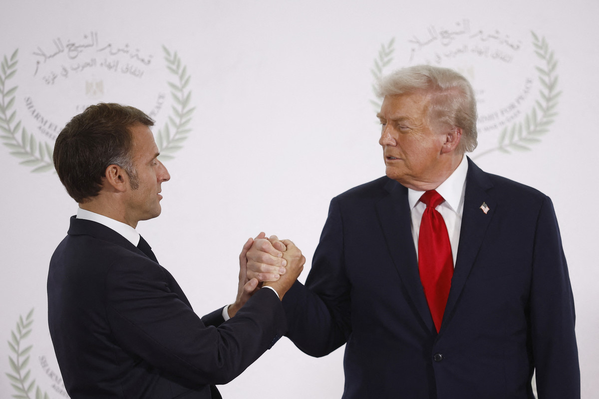 Trump va lua parte la o cina la Versailles dupa G7