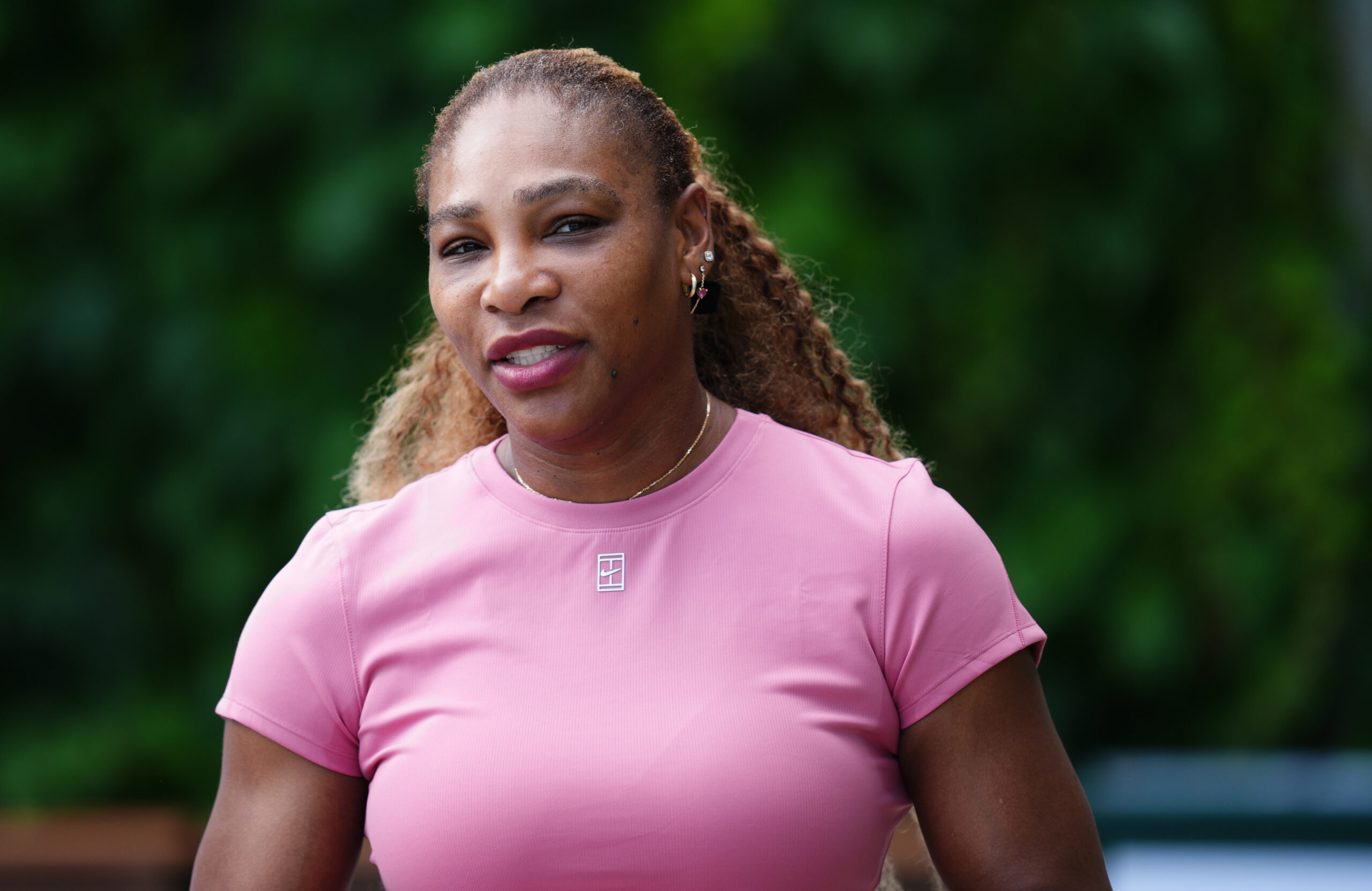adversara cu 24 de ani mai tanara pentru serena williams la wimbledon in urma revenirii sale in circuitul wta sinner si djokovic pe aceeasi parte a tabloului masculin