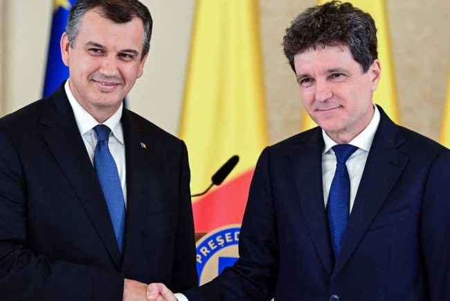 discutiile guvernului romaniei se blocheaza pe masura ce timpul pentru constitutie se epuizeaza