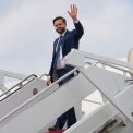 Afacere sau nu Echipa lui Vance considera ca abordeaza Iranul in mod corect
