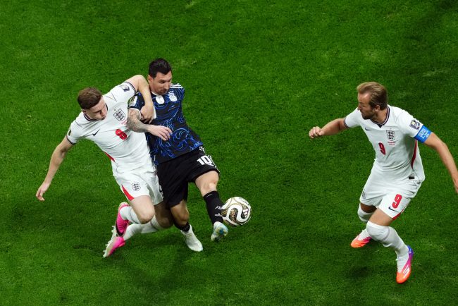 Anglia Argentina 1 2 Haos la Atlanta Englezii nu au putut face fata asediului lui Messi Campioana mondiala a ntors semifinala in ultimele momente