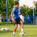 Bursa Transferurilor Farul Constanta doua transferuri intr o singura zi Rapid confirma sosirea lui Senciuc Corvinul Hunedoara continua sa faca transferuri