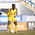 CFR Cluj semneaza cu un mijlocas din Ghana si se desparte de un international roman de tineret