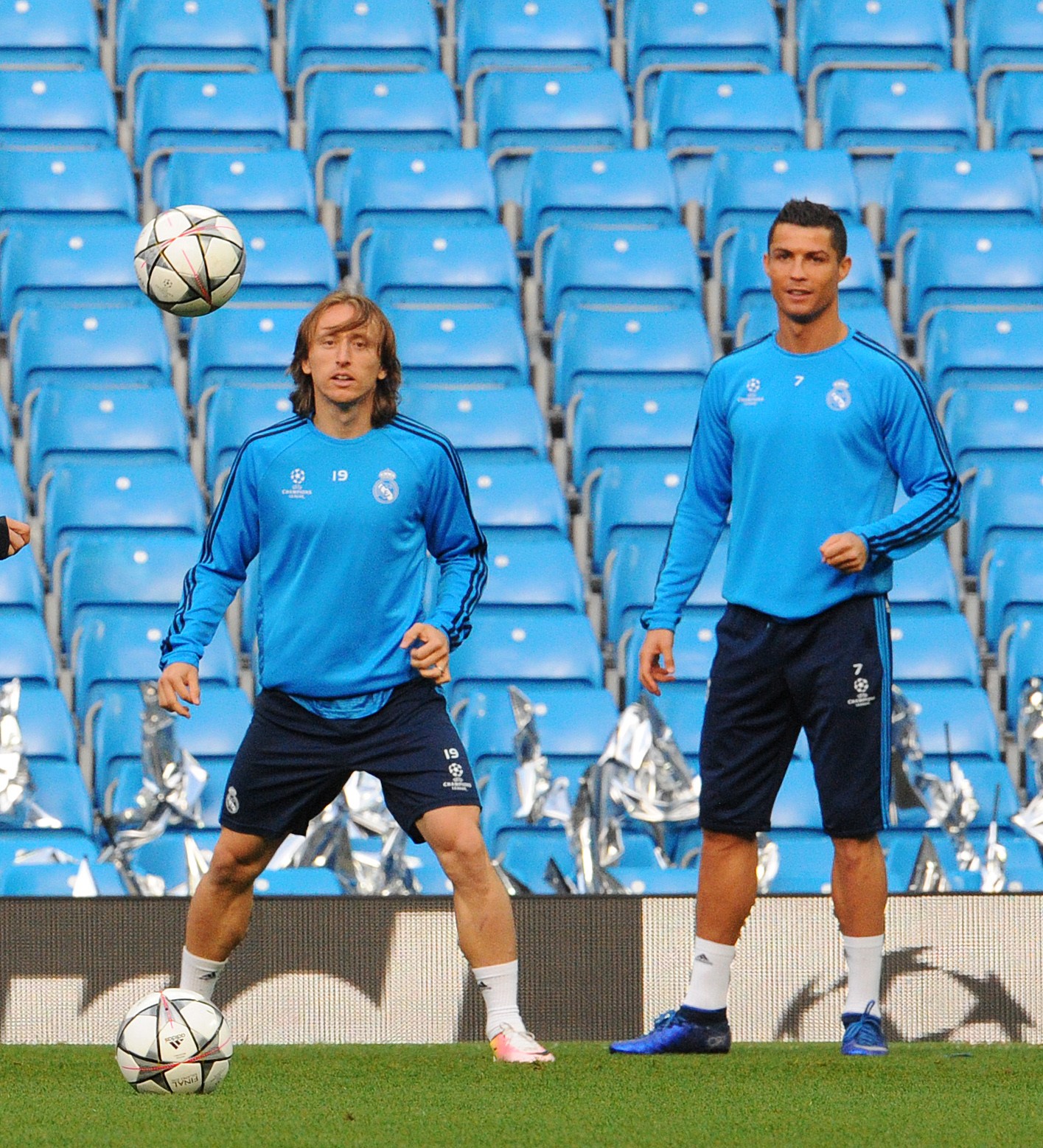 Cristiano Ronaldo si Luka Modric fata in fata intr un duel legendar la Cupa Mondiala