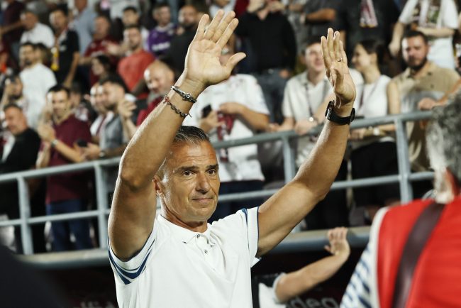 Daniel Pancu dupa debutul victors la Rapid in noul sezon al Superligii Trebuie sa dezvoltam un stil