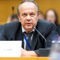EPP v expulza pe Branko Grims din Slovenia din cauza colaborarii cu extrema dreapta