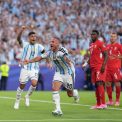 Excludeti Argentina de la Cupa Mondiala Peste 5 milioane de semnaturi au fost adunate intr o petitie care solicita eliminarea echipei lui Messi inainte de semifinala