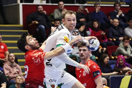 Format nou la Campionatul Mondial de Cluburi la handbal masculin. Trei echipe europene participă la competiție.