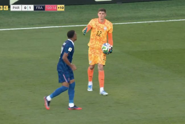 Gestul lui Mbappe fata de portarul Paraguayului dupa calificarea Frantei Stim si noi sa jucam murdar