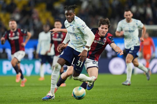 Inter isi prelungeste contractul cu Yann Bisseck unul dintre fundasii de baza ai lui Chivu