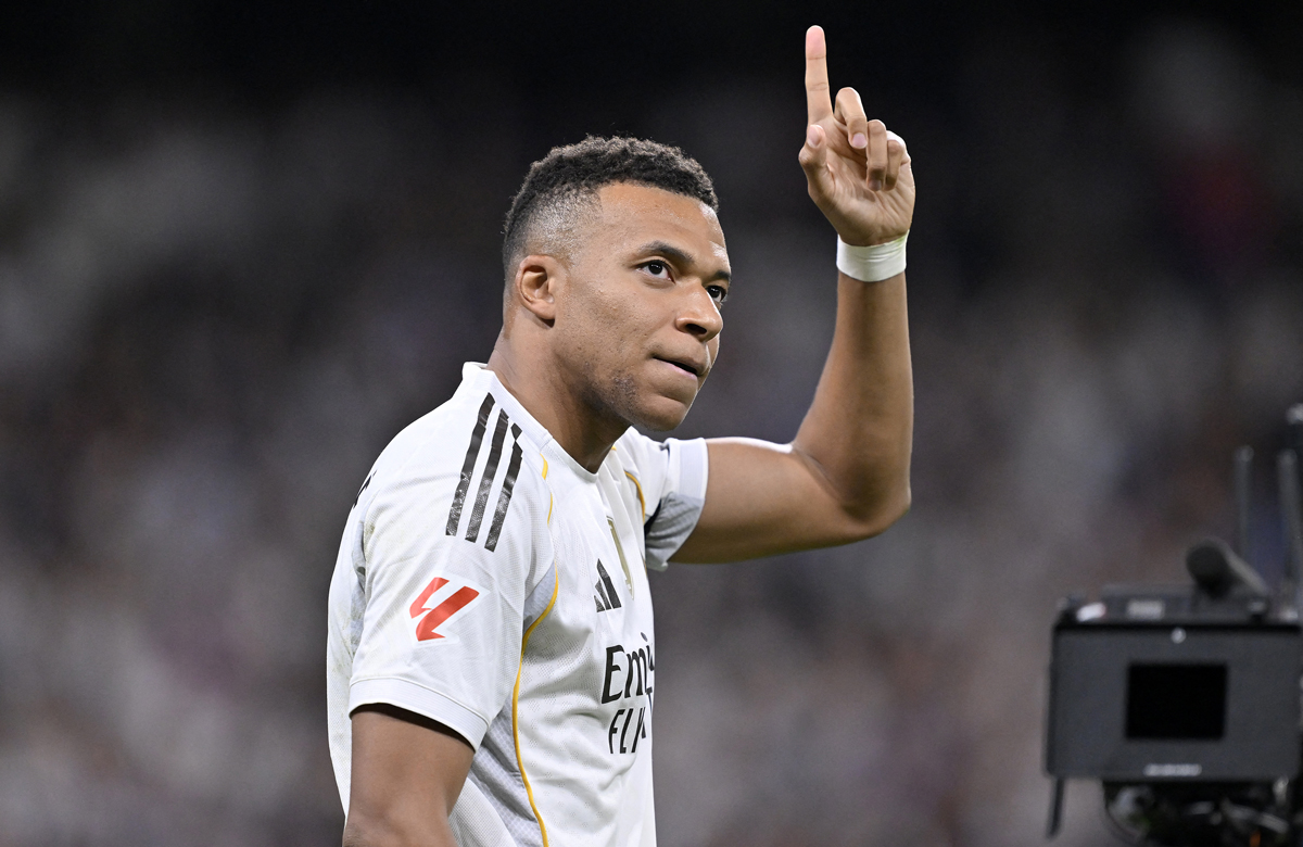 Kylian Mbappe mesaj emotionant pentru Didier Deschamps inaintea ultimului sau meci cu Nationala Frantei Timpul si istoria iti vor face dreptate