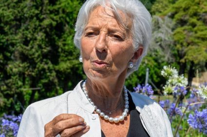 Lagarde sugerează o retragere timpurie a BCE pentru a influența campania prezidențială din Franța