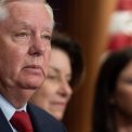 Liderii europeni isi exprima regretul pentru disparitia senatorului american Lindsey Graham