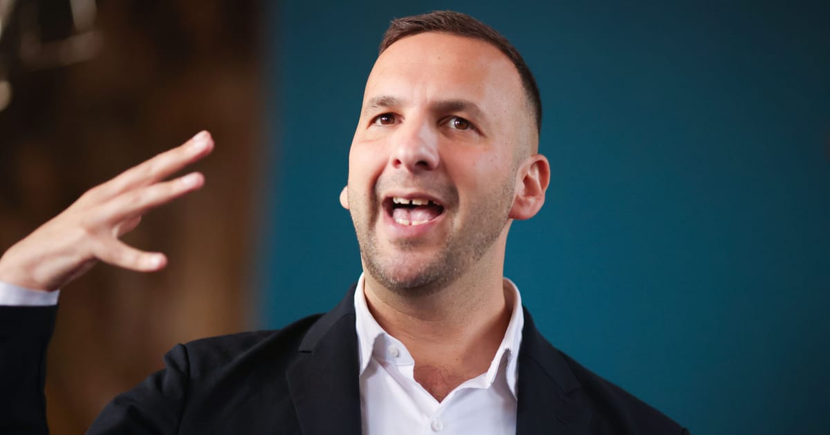 Liderul ecologist Polanski sustine ca Burnham nu poate sa stea pe gard ca Starmer