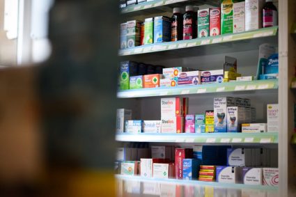 Marea Britanie cedează solicitărilor industriei farmaceutice în cadrul acordului comercial cu Elveția