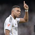 Mbappe tinta unui atac rasist din partea unei senatoare din Paraguay Presedintele Macron ii ofera sprijin fotbalistului francez