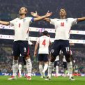 Mexic Anglia 2 3 Cei Trei Lei rezista in infernul de pe Estadio Azteca si avanseaza mai departe