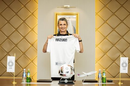 Razvan Lucescu a semnat cu o noua echipa dupa despartirea de PAOK Ce salariu va primi antrenorul roman