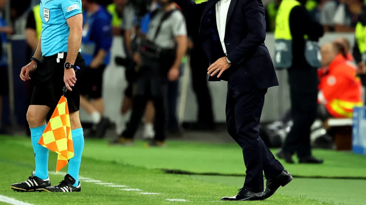 Timeout ul transforma fotbalul la Cupa Mondiala 2026 Antrenorii discuta despre o revolutie