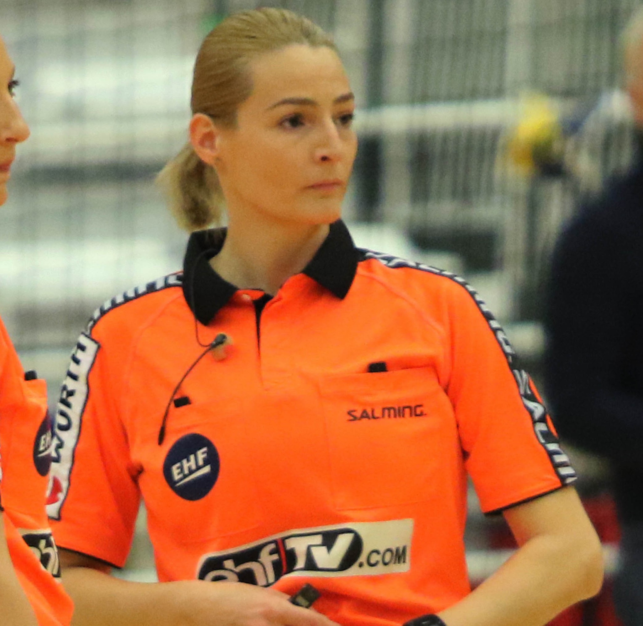Trei arbitre din Romania incluse pe lista arbitrilor pentru Campionatul European de handbal feminin