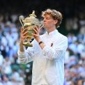 fostul antrenor al simonei halep in centrul fabricii sinner care este costul echipei liderului mondial