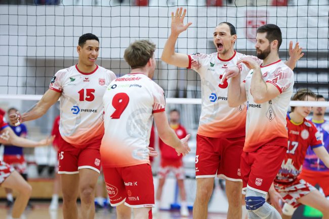miercuri dinamo si cso voluntari isi vor afla adversarele din grupele ligii campionilor la volei
