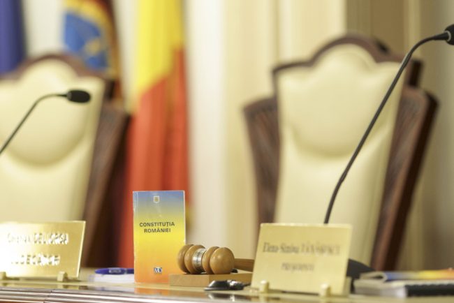CCR analizeaza astazi noua Lege a ANI Mandatele alesilor si declaratiile de avere ale partenerilor in