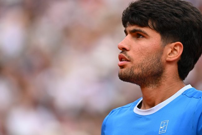 Carlos Alcaraz redevine pe locul 2 in clasamentul ATP Jannik Sinner ramane lider cu un avans de peste 5000 de puncte
