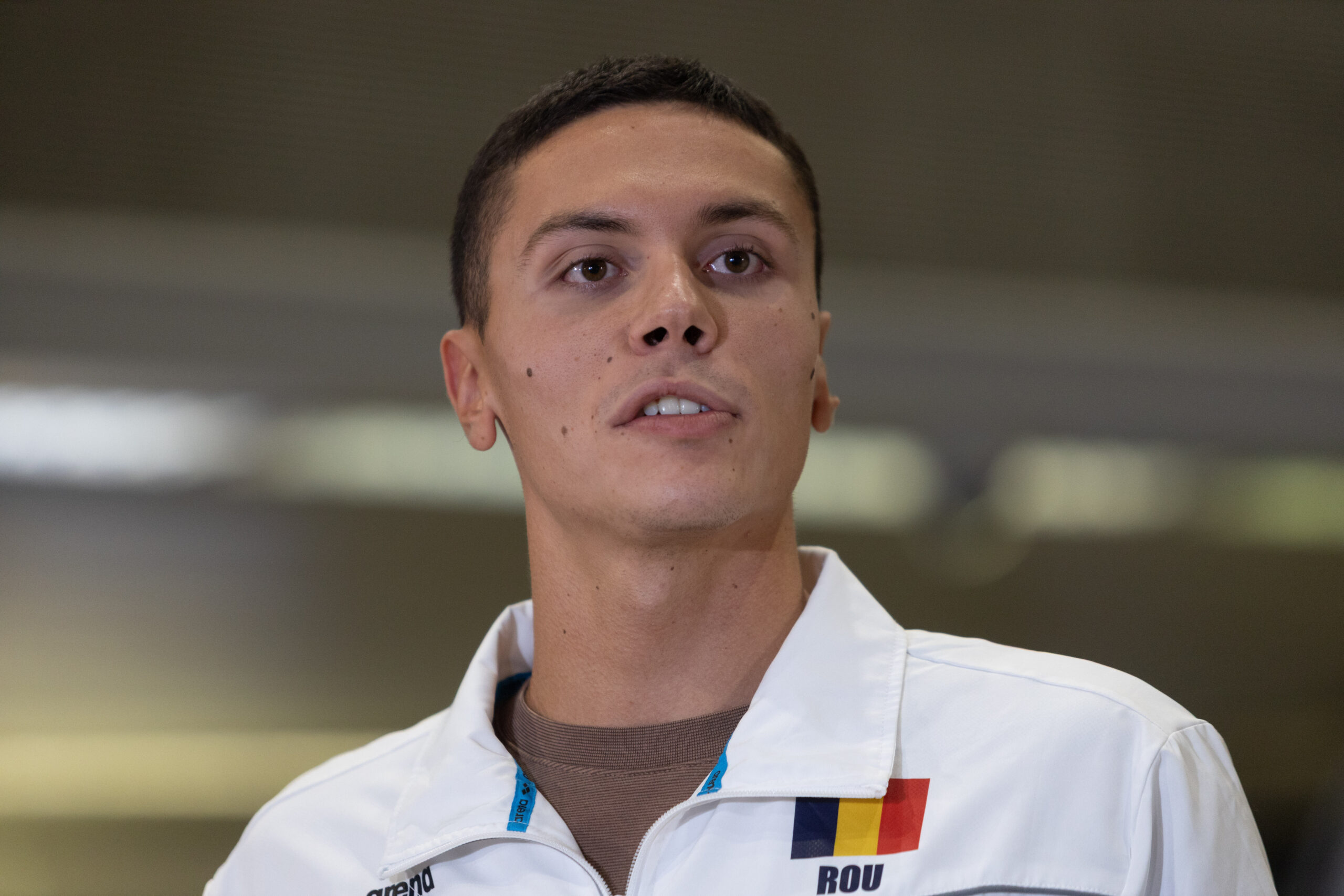 David Popovici a plecat la Campionatul European de la Paris Romanul poate realiza o performanta fara precedent