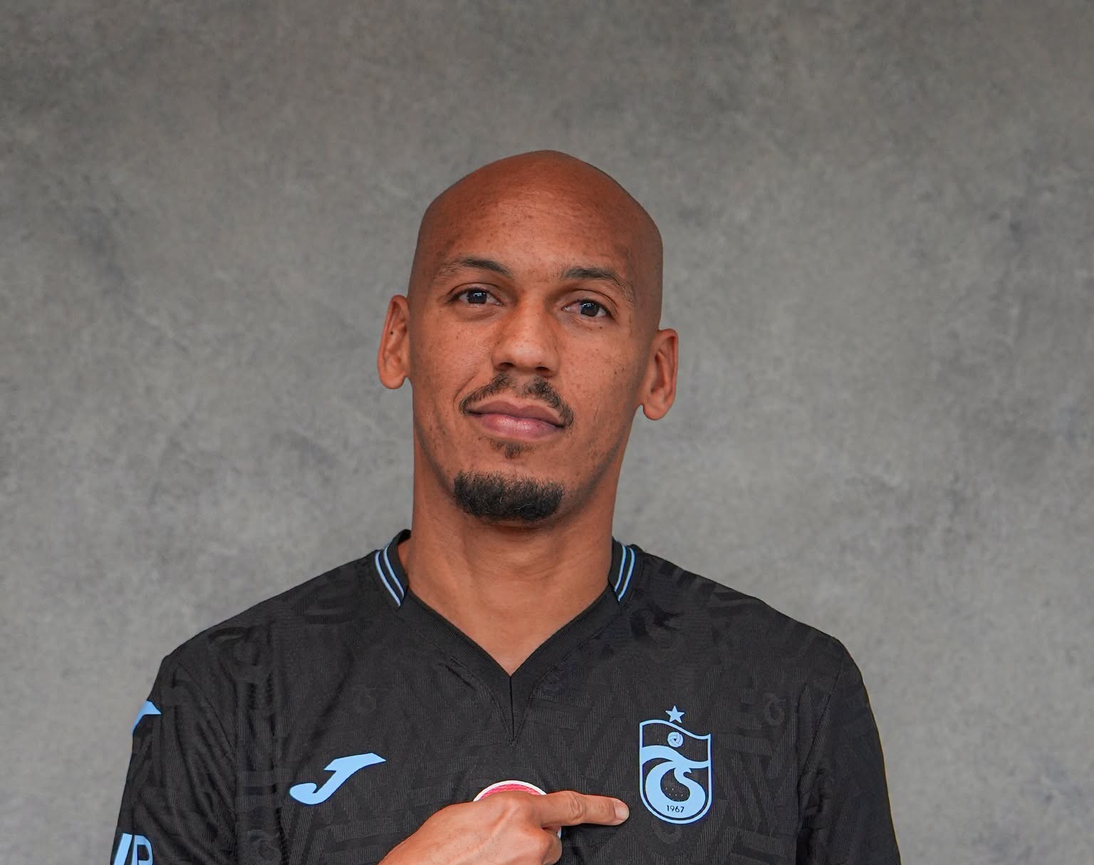 Fabinho se alatur lui Mohamed Salah la Trabzonspor Fost castigator al Ligii Campionilor cu Liverpool