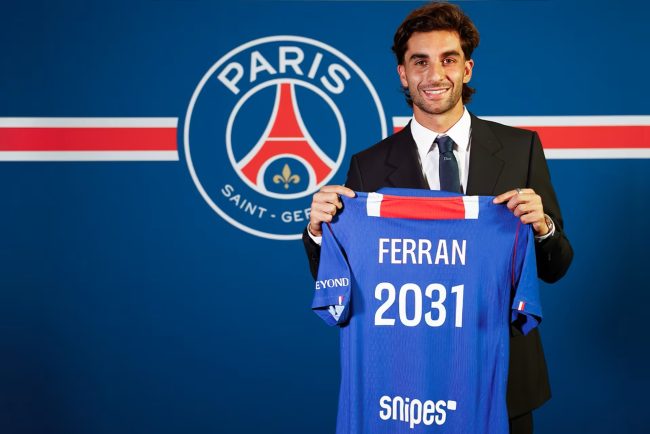 Ferran Torres autorul golului ce a adus victoria Spaniei in finala Cupei Mondiale semneaza cu Paris Saint Germain pana in 2031