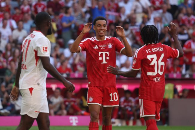 Jamal Musiala nu participa la debutul lui Bayern in Bundesliga din cauza problemelor de sanatate din perioada de pregatire